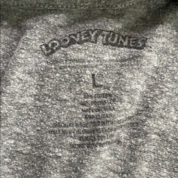 Looney tunes t shirt - Picture 4 of 4